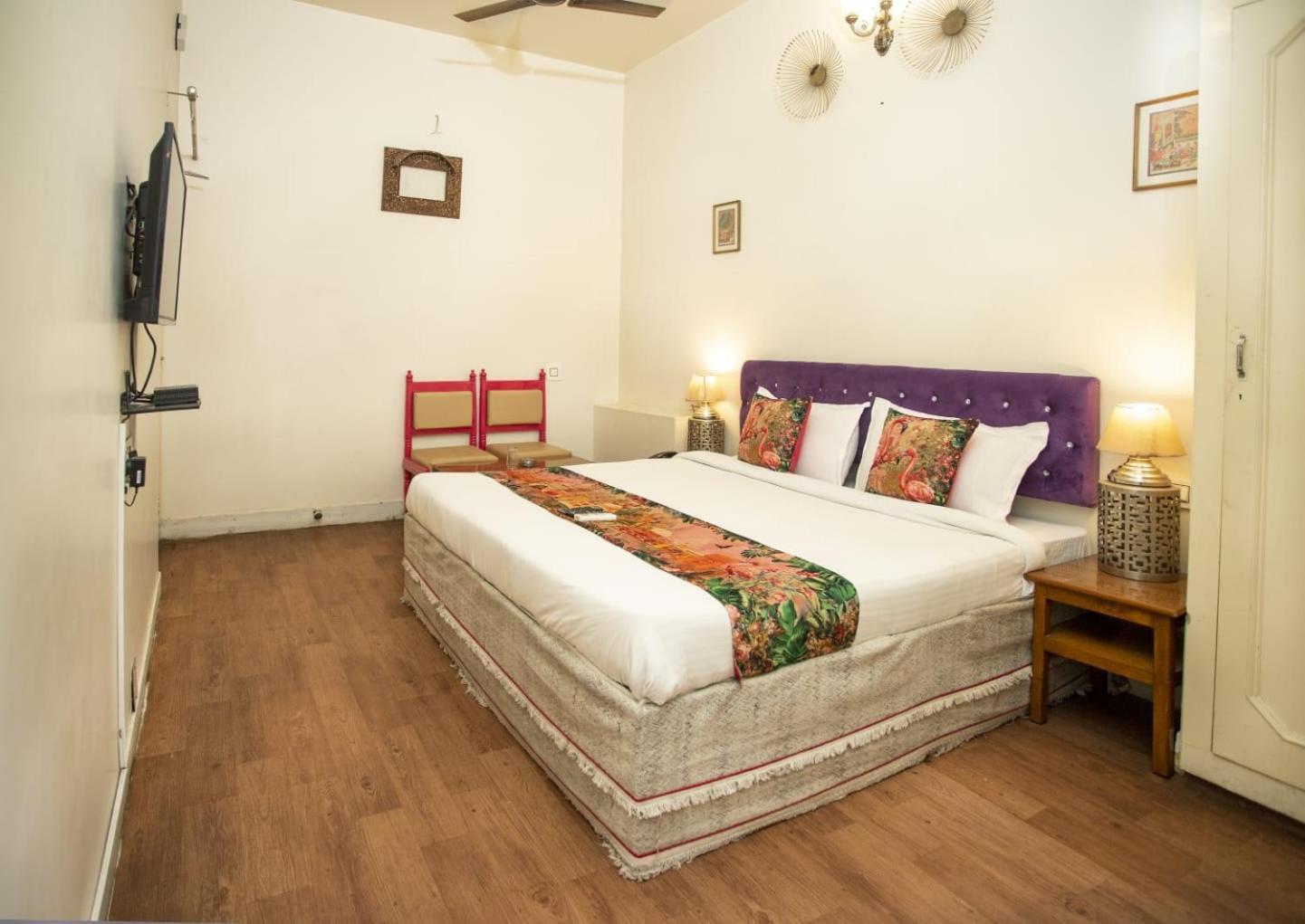 Hotel Pink Palace Jaipur Exteriör bild