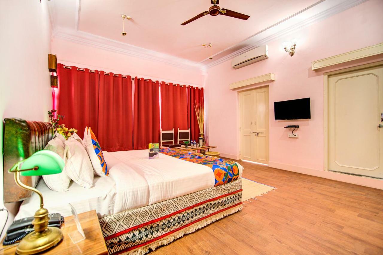 Hotel Pink Palace Jaipur Exteriör bild
